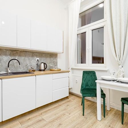 Niron Apartament Dom Z Papieru Sztokholm Piła Esterno foto
