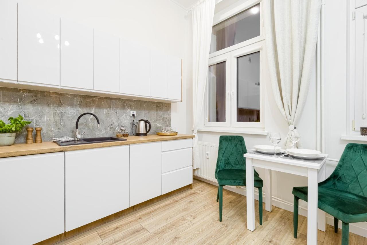 Niron Apartament Dom Z Papieru Sztokholm Piła Esterno foto